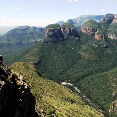 Shikwari Suites Hoedspruit Bagian luar foto
