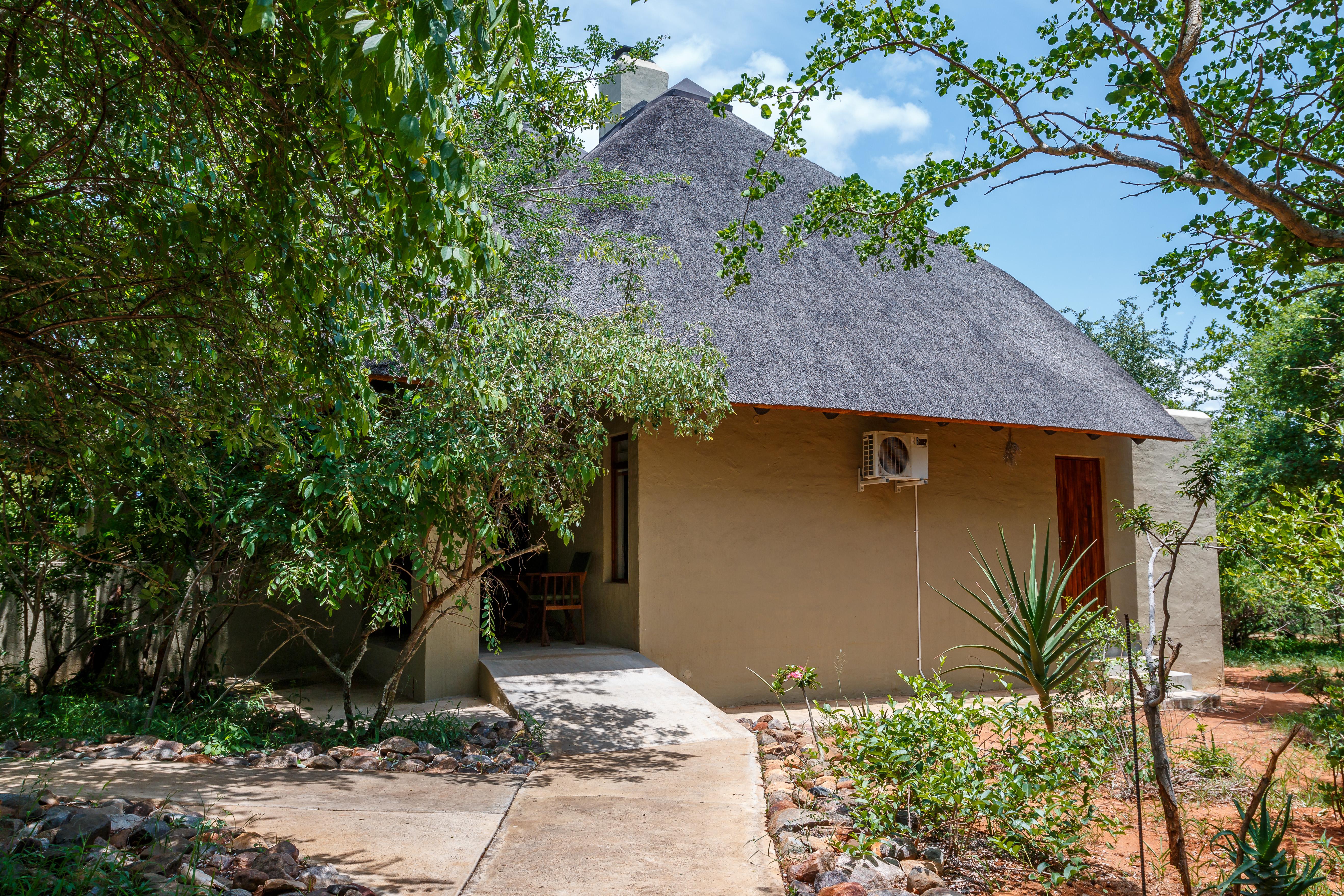 Shikwari Suites Hoedspruit Bagian luar foto