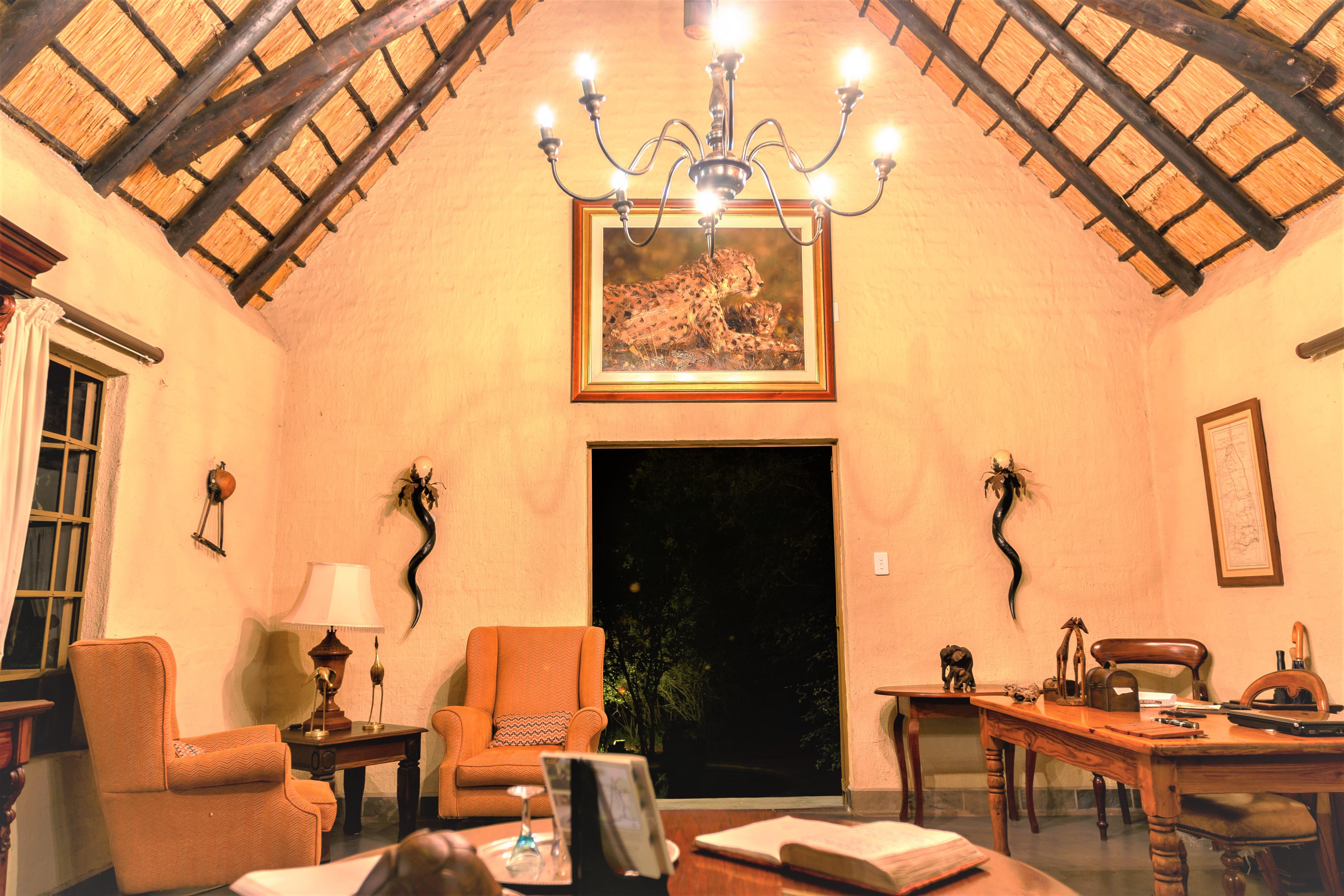 Shikwari Suites Hoedspruit Bagian luar foto