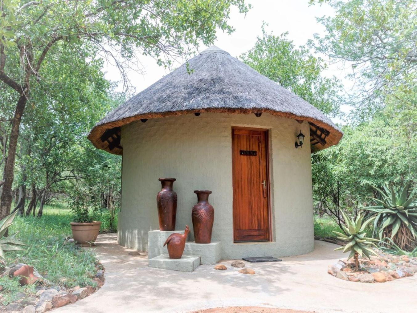 Shikwari Suites Hoedspruit Bagian luar foto